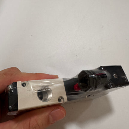 Airtac 3V210-08-NO: Solenoid valve(3/2 way) - 3V21008NOBT