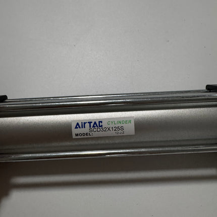 Airtac SCD: Standard Air Cylinder, Double rod type - SCD32X125S