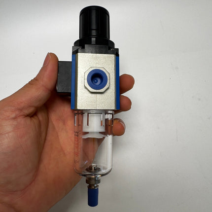 Airtac  GFR Series: Pressure regulating filter  - GFR20008MF1