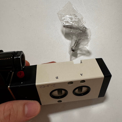 Airtac 4M310-08: NAMUR Solenoid Valve - 4M31008B