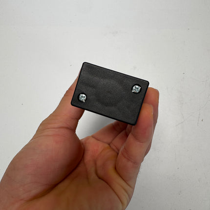 Airtac 4L310-08: Push Pull Valve. 5 Way - 4L31008