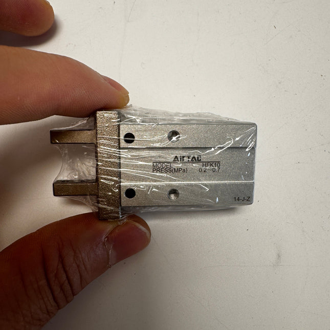 Airtac  HFK Series: Pneumatic Finger  - HFK10