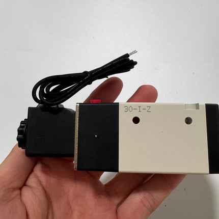 Airtac 3V310-10-NO: Solenoid valve(3/2 way) - 3V31010NOBIG