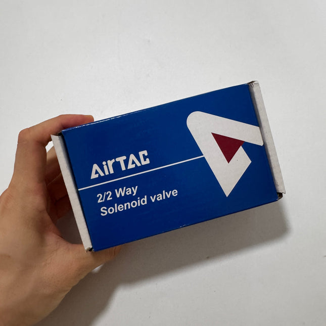 Airtac 2W200-20: 2 Way Solenoid Valve - 2W20020B