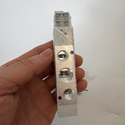 Airtac  6SV Series: Solenoid Valve  - 6SV21008BT