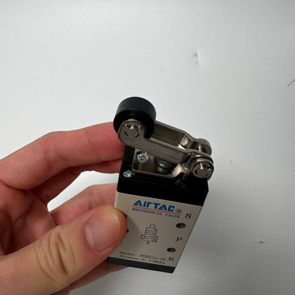 Airtac M5R210-06: Manual Valve. 5 Way - M5R21006