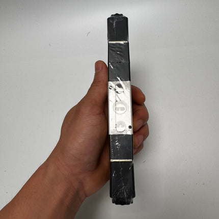 Airtac 4V230E-08: Solenoid Air Valve - 4V230E08B