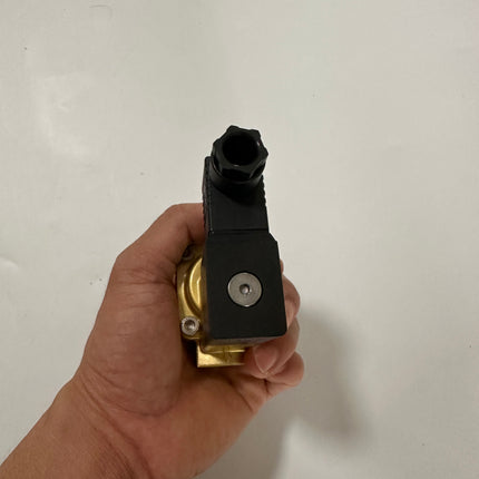 Airtac 2W150: 2 Way Solenoid Valve - 2W15015BG