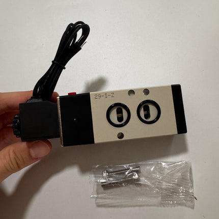 Airtac 4M310-08: NAMUR Solenoid Valve - 4M31008CI