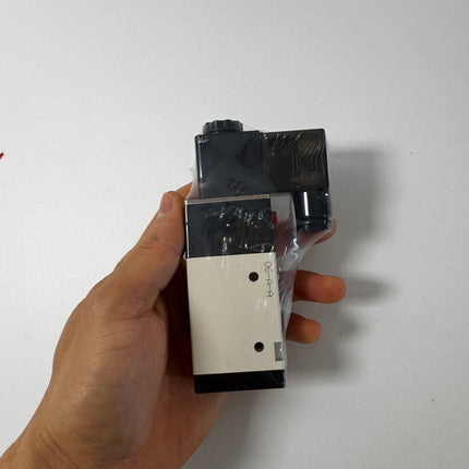 Airtac 3V310-10-NC: Solenoid valve(3/2 way) - 3V31010NCB