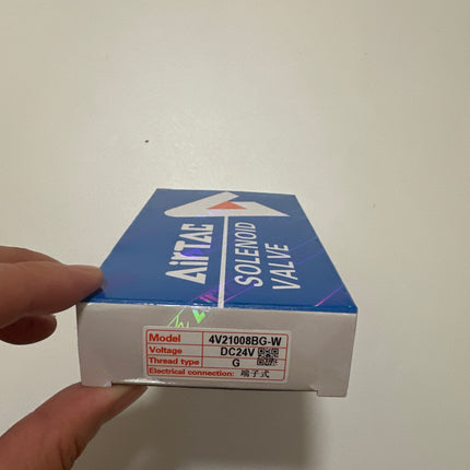 Airtac 4V210-08: Solenoid Air Valve - 4V21008BG-W