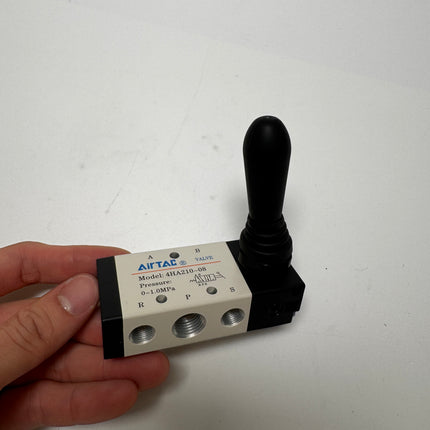 Airtac 4HA210-08: Hand Valve. Toggle Style - 4HA21008