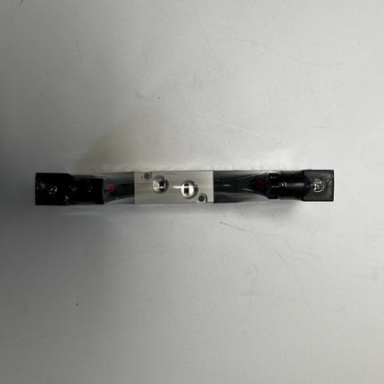 Airtac 4V130C-06: Solenoid Air Valve - 4V130C06B