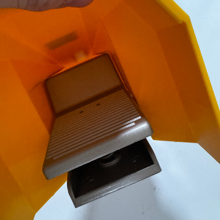 Airtac 4F210-08: Pneumatic Foot Pedal. 5 Way - 4F21008LF