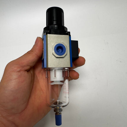 Airtac  GFR Series: Pressure regulating filter  - GFR20008MF1