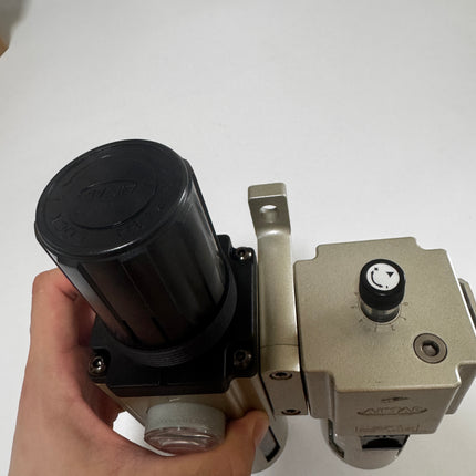 Airtac GAFC400: Filter Regulator Lubricator - GAFC40015AS