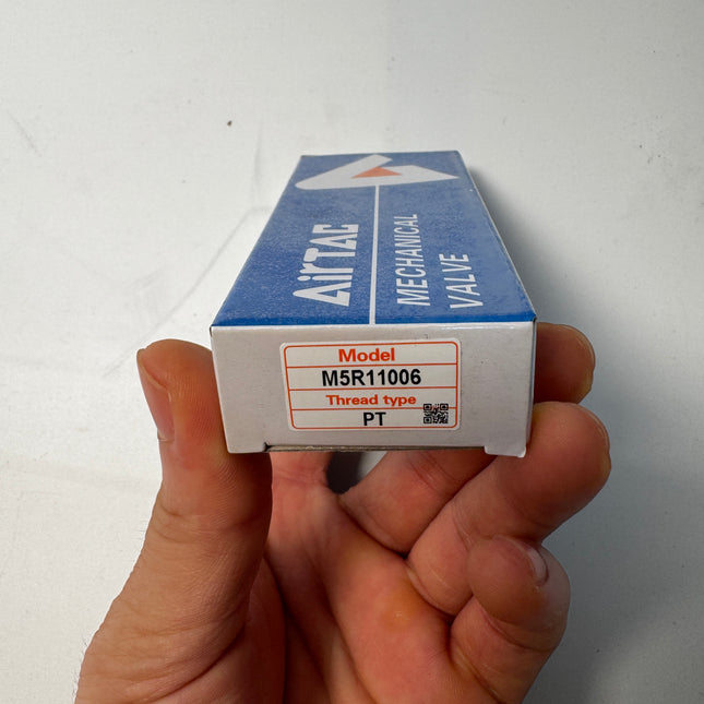 Airtac M5R110-06: Manual Valve. 5 Way - M5R11006