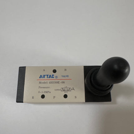 Airtac 4H330E-08: Hand Valve. Toggle Style - 4H330E08