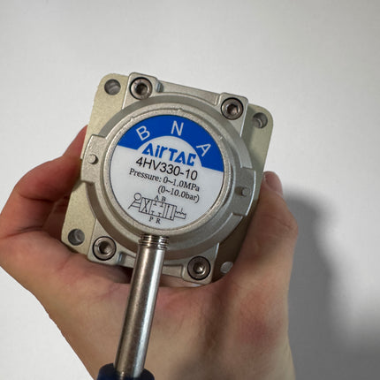 Airtac 4HV330-10: Hand Valve. Rotary Style - 4HV33010