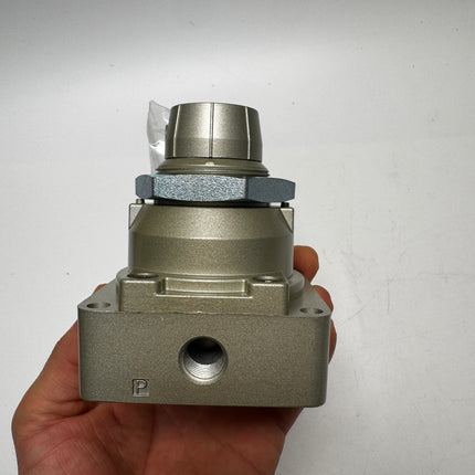 Airtac 4HV330-08: Hand Valve. Rotary Style - 4HV33008S