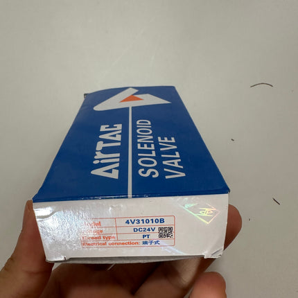 Airtac 4V310-10: Solenoid Air Valve - 4V31010B