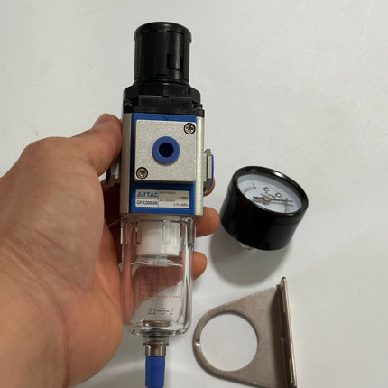 Airtac  GFR Series: Pressure regulating filter  - GFR20008C1