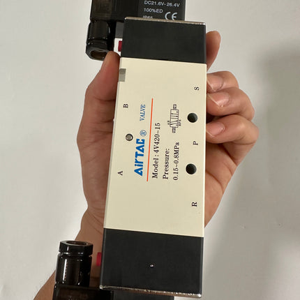 Airtac 4V420-15: Solenoid Air Valve - 4V42015B