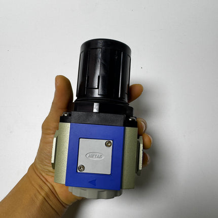 Airtac  GR series: pressure regulating valve  - GR40015JF2T