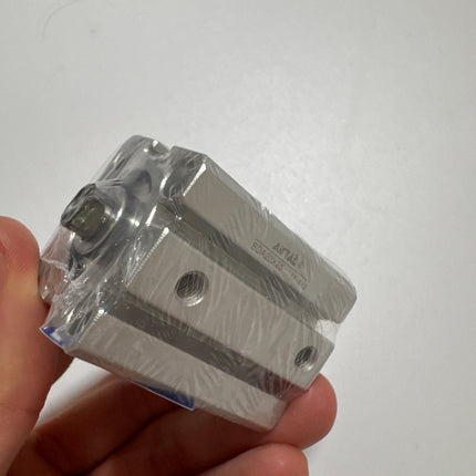 Airtac SDA: Compact Cylinder,Double Acting - SDA20X25