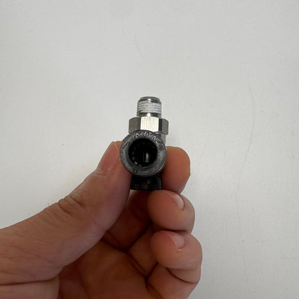 Airtac: Stainless Steel Push-Lock Type Flow Control Valve - PTL801BD-S