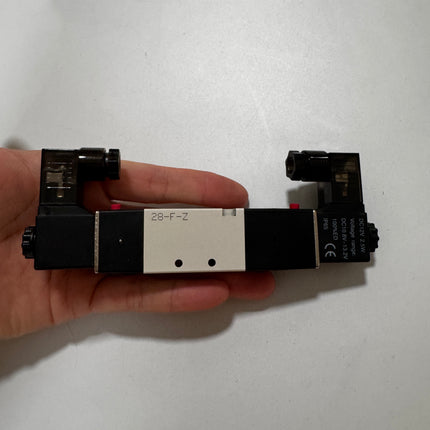 Airtac 4V130P-06: Solenoid Air Valve - 4V130P06F