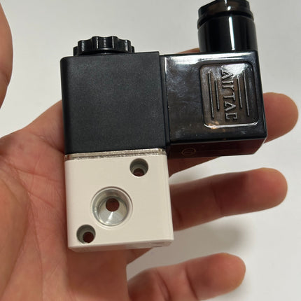 Airtac 3V1-06: Solenoid valve(3/2 way) - 3V106CT