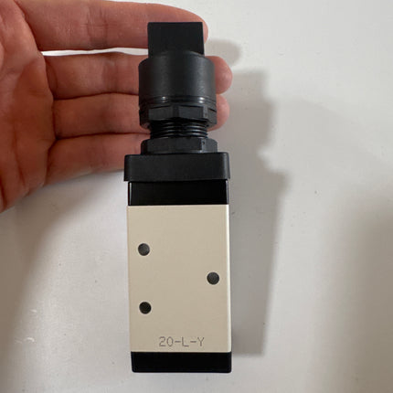 Airtac M5HS210-08: Manual Valve. 5 Way - M5HS21008B