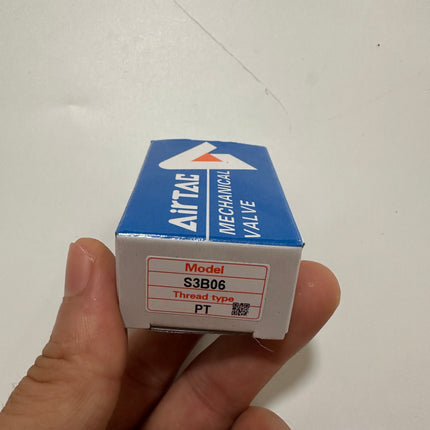 Airtac S3B-06: Manual Valve. 3 Way - S3B06