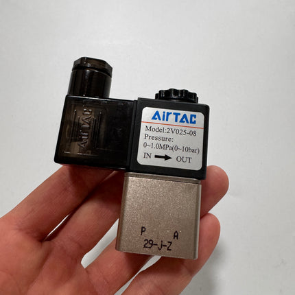 Airtac 2V025-08: 2 Way Solenoid Valve - 2V02508E