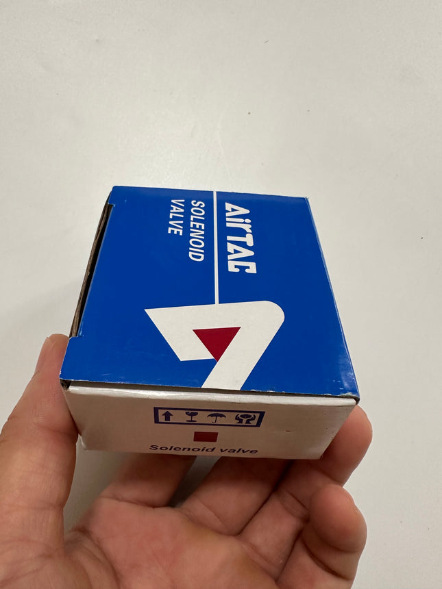 Airtac 3V2-06-NC: Solenoid valve(3/2 way) - 3V206NCBT