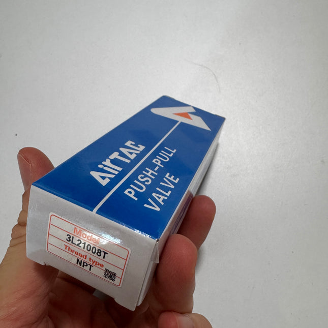 Airtac 3L210-08: Push Pull Valve. 3 Way - 3L21008T