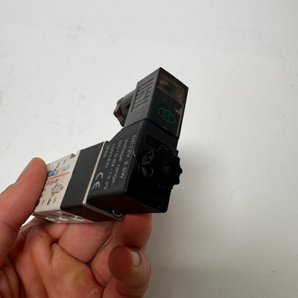 Airtac 4V110-06: Solenoid Air Valve - 4V11006FT