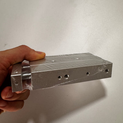 Airtac TR: Double-shaft Cylinder,Double Acting Type- TR16X40S