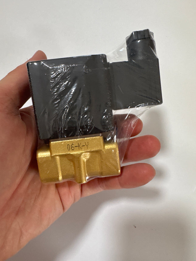 Airtac 2W050-10: 2 Way Solenoid Valve - 2W05010BT