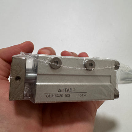 Airtac TCL: Triaxial Cylinder,Double Acting Type- TCLJ16X20-10S