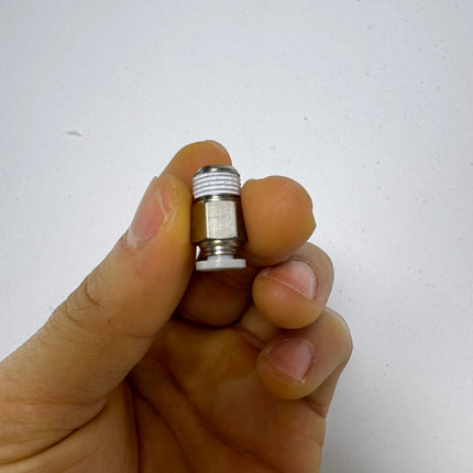 Airtac PC: Push Lock Fitting. Male Connector - PC401