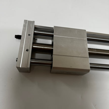 Airtac RMTL: Guided rodless cylinder,magnetic coupled/ball bearing - RMTL20X800SAT