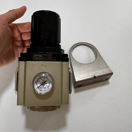 Airtac GAR600: Air Pressure Regulator - GAR60025S