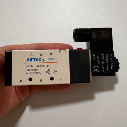 Airtac 4V310-08: Solenoid Air Valve - 4V31008B