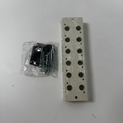 Airtac 3V200M: Air Valve Manifold - 3V200M6F