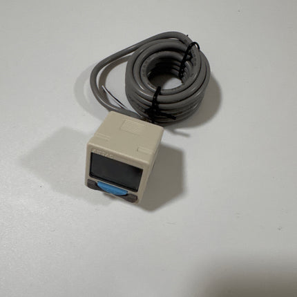 Airtac DPS-P1: Digital display pressure sensor - DPSP1B-10020