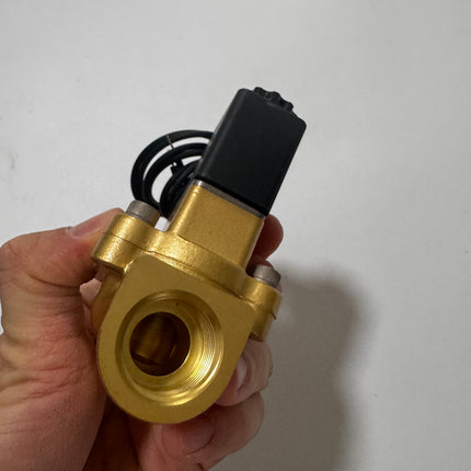 Airtac 2V130-15: 2 Way Solenoid Valve - 2V13015FIG