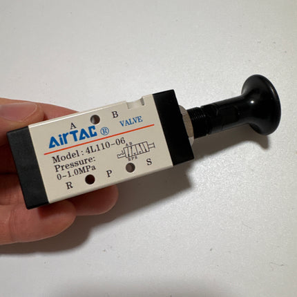 Airtac 4L110-06: Push Pull Valve. 5 Way - 4L11006
