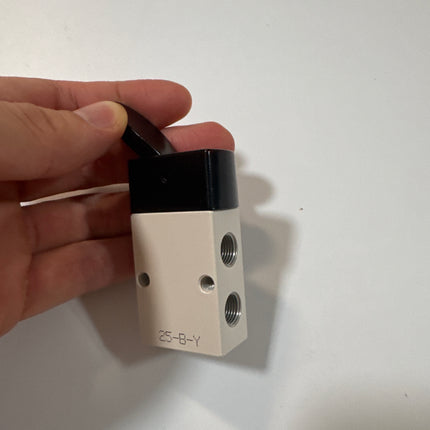 Airtac S3Y-06: Manual Valve. 3 Way - S3Y06